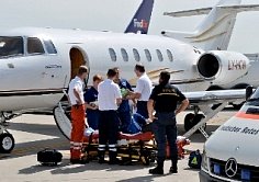 Перевозка больных медицинским самолетом
